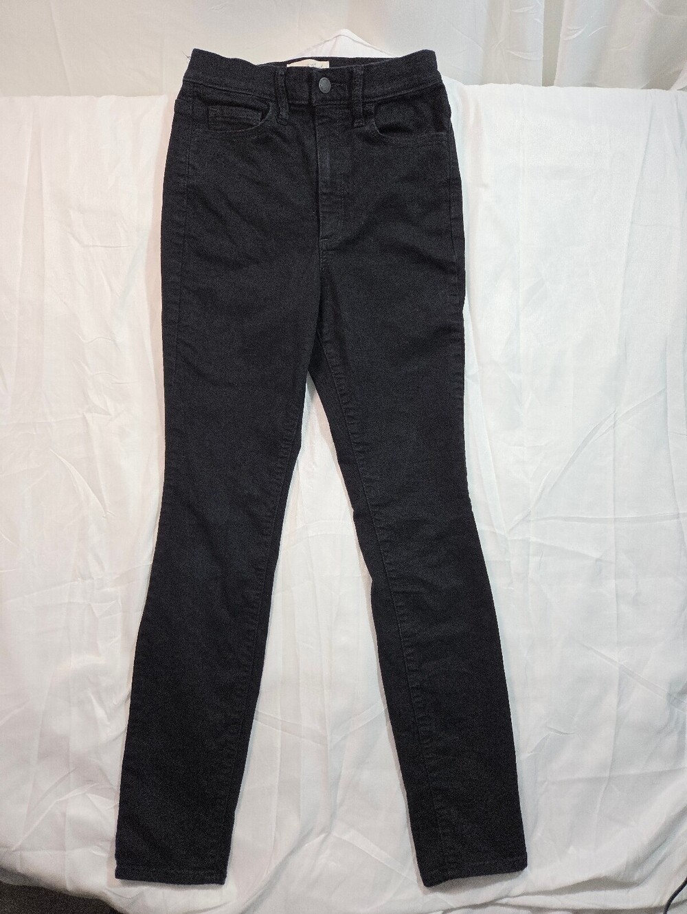 Universal Thread High Rise Skinny Black Jeans Size 4R